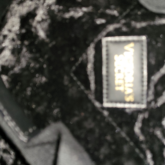 Pink backpack and pink handbag - Picture 3 of 9